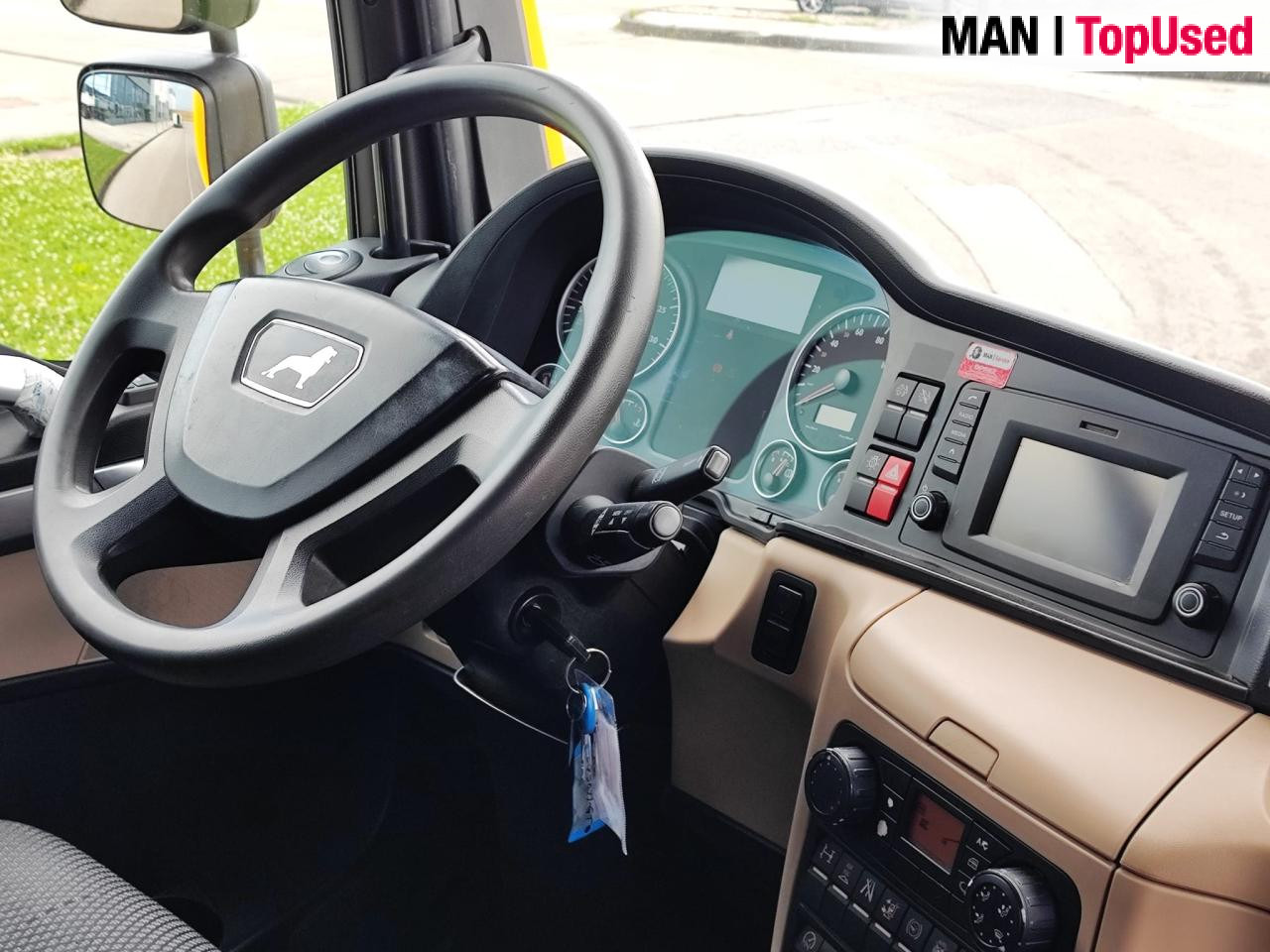 Вантажівка з закритим кузовом MAN TGM 18.290 4X2 BL: фото 12
