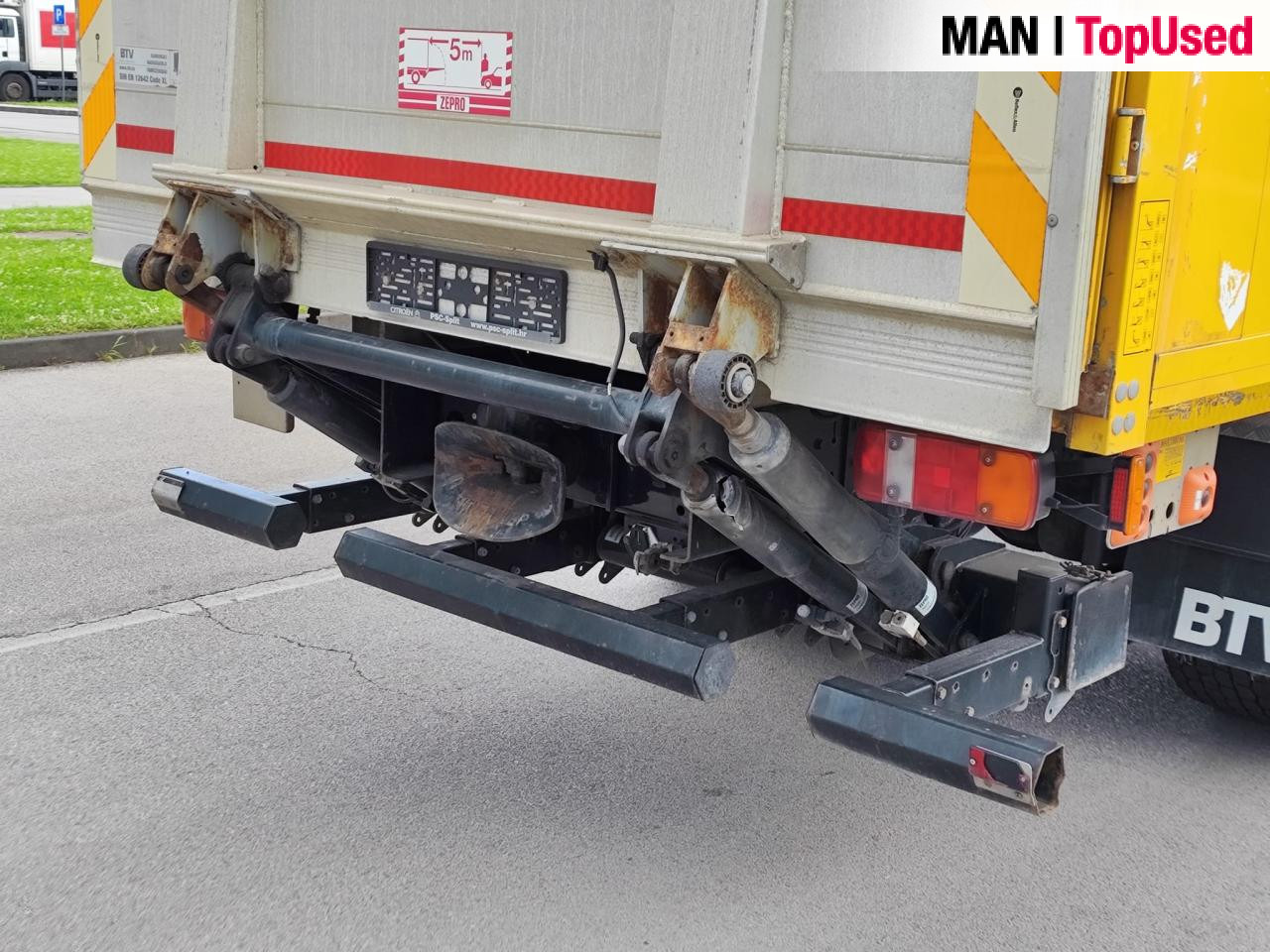 Вантажівка з закритим кузовом MAN TGM 18.290 4X2 BL: фото 11
