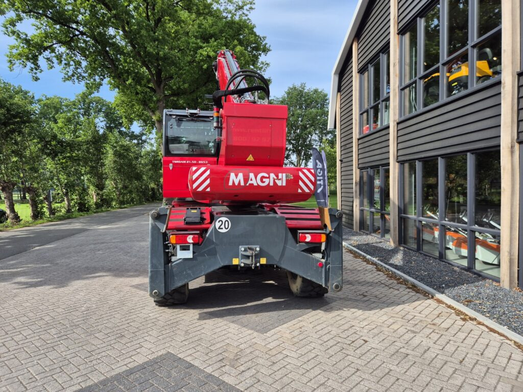 MAGNI RTH 5.21 D/D - Навантажувач телескопічний: фото 4 MAGNI RTH 5.21 D/D - Навантажувач телескопічний: фото 4