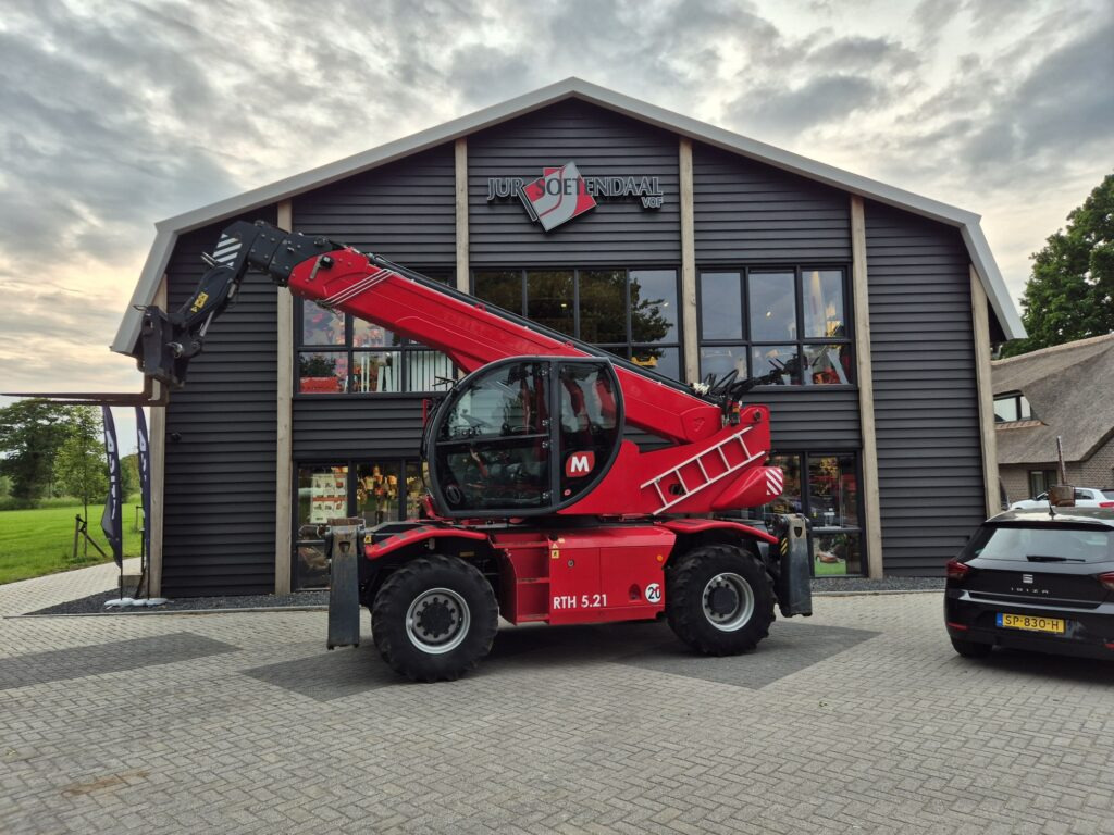 MAGNI RTH 5.21 D/D - Навантажувач телескопічний: фото 1 MAGNI RTH 5.21 D/D - Навантажувач телескопічний: фото 1