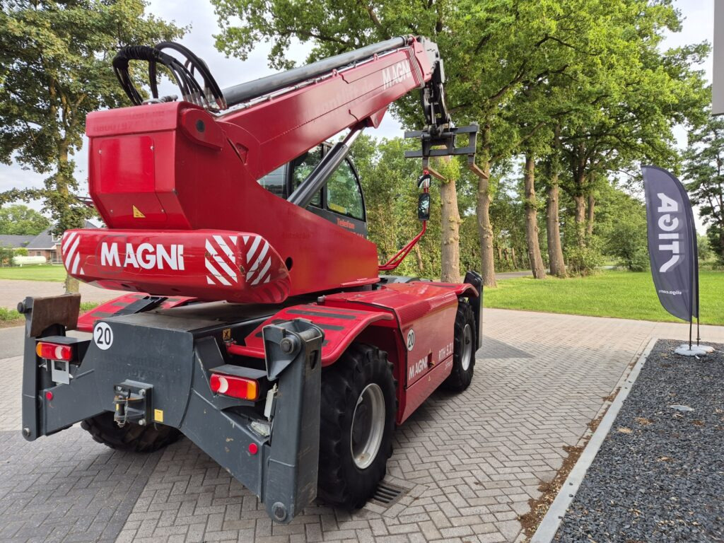 MAGNI RTH 5.21 Smart D/C - Навантажувач телескопічний: фото 5 MAGNI RTH 5.21 Smart D/C - Навантажувач телескопічний: фото 5