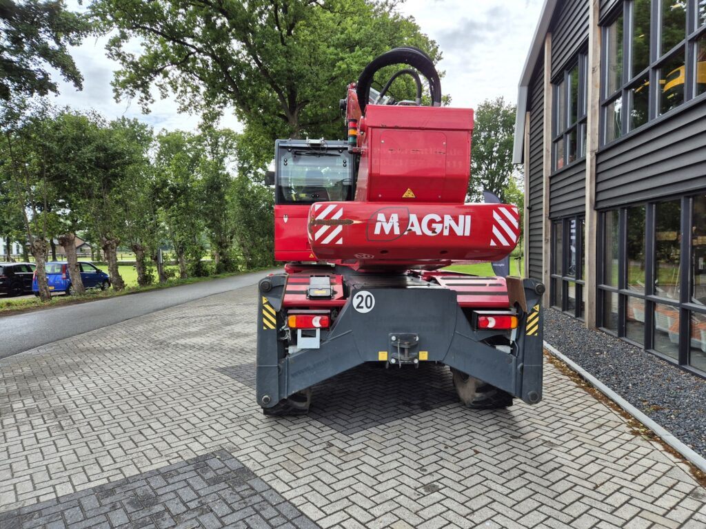 MAGNI RTH 5.23 - Навантажувач телескопічний: фото 5 MAGNI RTH 5.23 - Навантажувач телескопічний: фото 5
