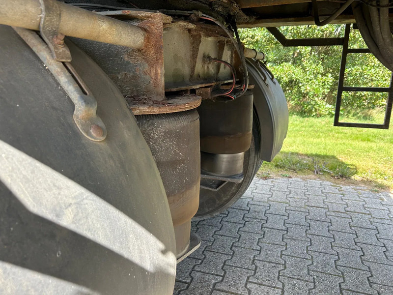 Floor | 3 AXLE | STEERING | CENTRAL LUB SYSTEM | STROG TRAILER !! - Бортовий напівпричіп/ Платформа: фото 5 Floor | 3 AXLE | STEERING | CENTRAL LUB SYSTEM | STROG TRAILER !! - Бортовий напівпричіп/ Платформа: фото 5