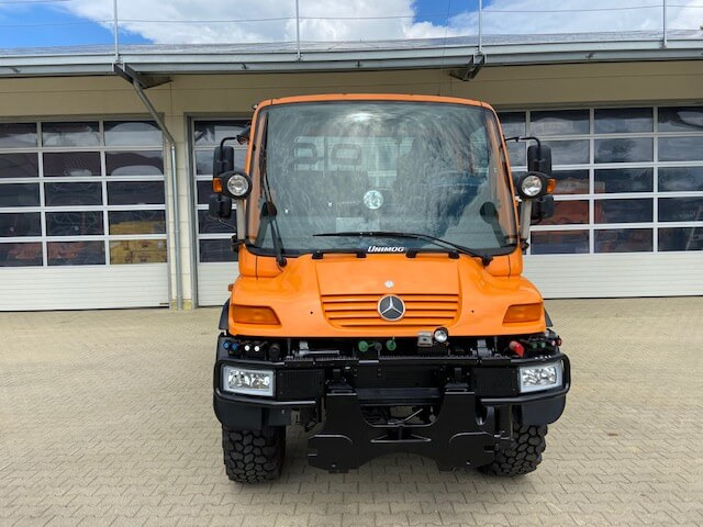 Unimog 300 - U300 405 28539 mit Wandlerkupplung Me - Комунальна/ Спеціальна техніка: фото 2 Unimog 300 - U300 405 28539 mit Wandlerkupplung Me - Комунальна/ Спеціальна техніка: фото 2