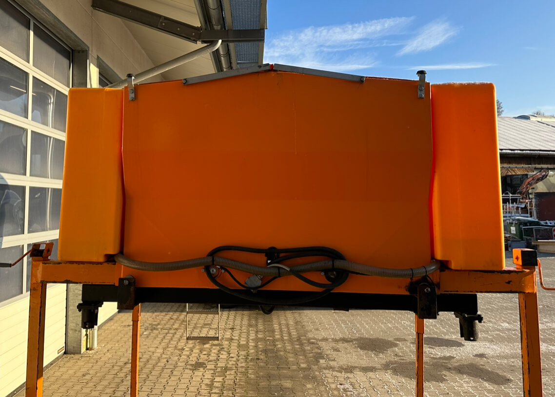 Unimog Salzstreuer Gmeiner 4000TCFS - Розкидач піску і cолі: фото 5 Unimog Salzstreuer Gmeiner 4000TCFS - Розкидач піску і cолі: фото 5