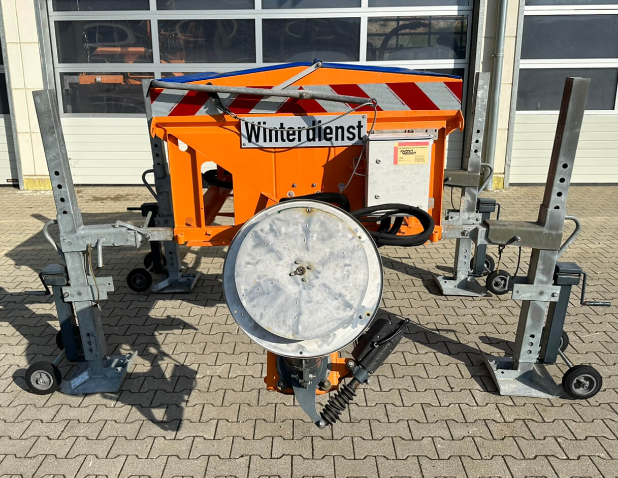 Unimog Salzstreuer KüpperWeisser IMSSN J15012 H - Розкидач піску і cолі: фото 2 Unimog Salzstreuer KüpperWeisser IMSSN J15012 H - Розкидач піску і cолі: фото 2