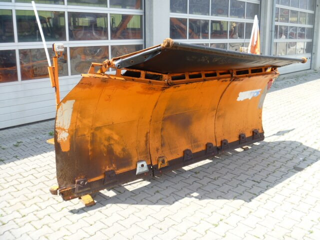 Unimog Schneepflug - Schneeschild Beilhack PV28-3 - Відвал для снігу: фото 1 Unimog Schneepflug - Schneeschild Beilhack PV28-3 - Відвал для снігу: фото 1