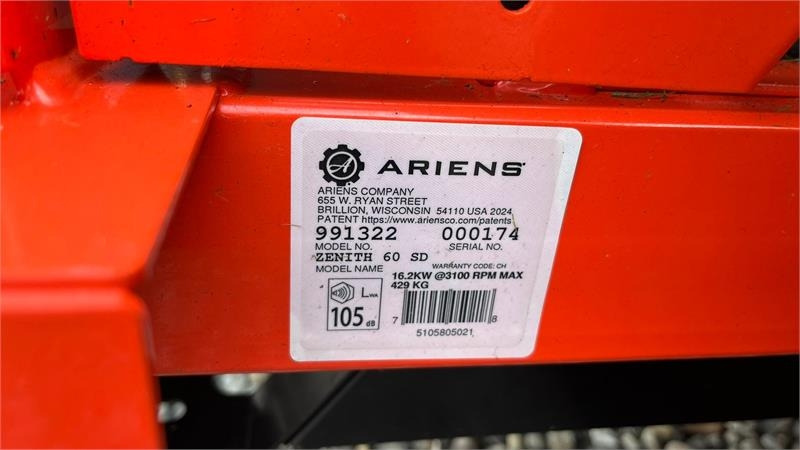 Ariens Zenith 60 SD Top professionel maskine med stor 2 c - Комунальний трактор: фото 2 Ariens Zenith 60 SD Top professionel maskine med stor 2 c - Комунальний трактор: фото 2