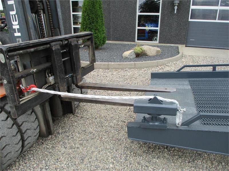 BEAR 10.0 Læsserampe stærk model til 10.000KG - Навантажувальна рампа: фото 4 BEAR 10.0 Læsserampe stærk model til 10.000KG - Навантажувальна рампа: фото 4