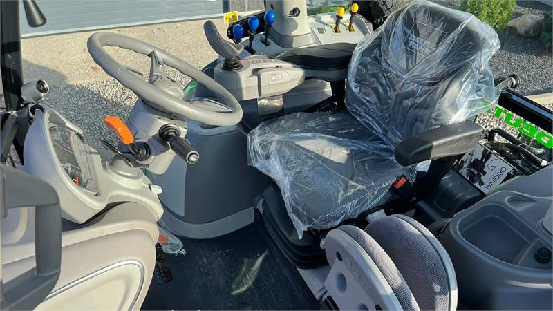 Deutz-fahr Agrotron 6205G New and Unused tractor - Трактор: фото 3 Deutz-fahr Agrotron 6205G New and Unused tractor - Трактор: фото 3