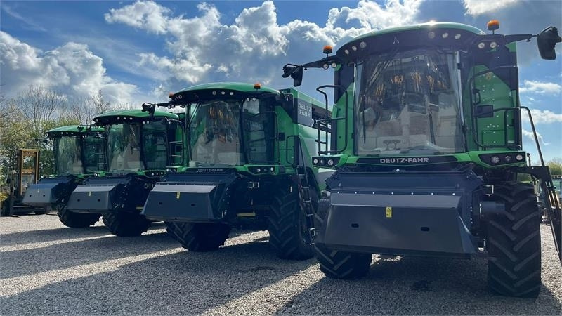 Deutz-fahr C7206 With 24feed - 7.2m header. New and unused Co - Зернозбиральний комбайн: фото 4 Deutz-fahr C7206 With 24feed - 7.2m header. New and unused Co - Зернозбиральний комбайн: фото 4