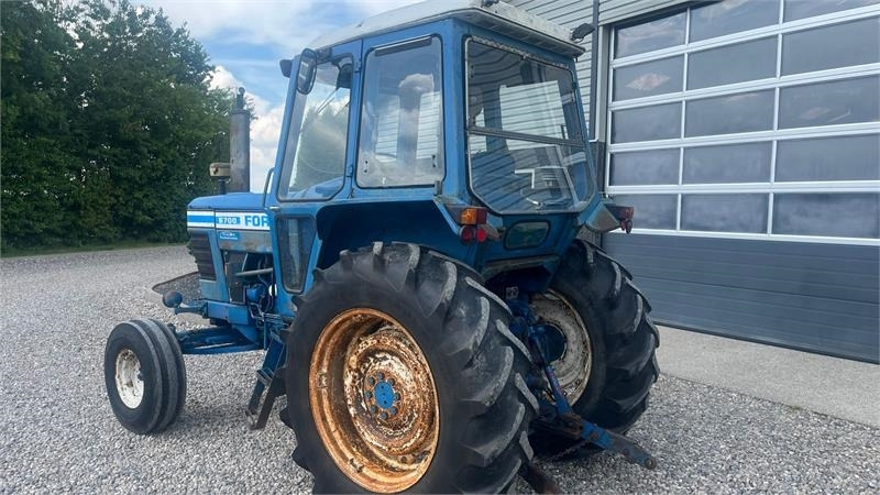 Ford 6700 - Трактор: фото 3 Ford 6700 - Трактор: фото 3