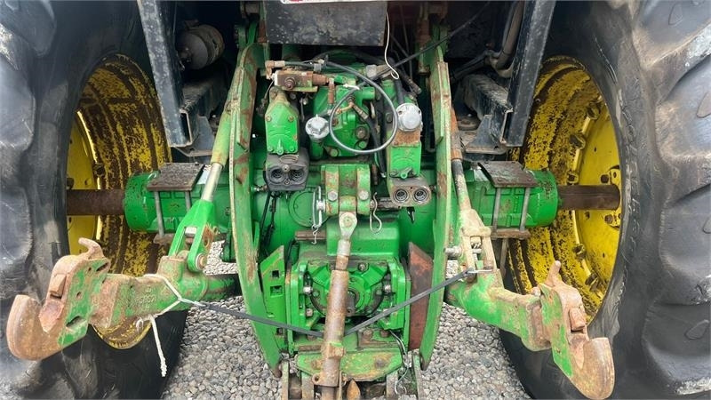 John Deere 4450 med 7,6L motor - Трактор: фото 4 John Deere 4450 med 7,6L motor - Трактор: фото 4