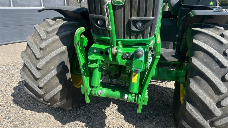 John Deere 6195R Premium Edition med frontlift - Трактор: фото 4 John Deere 6195R Premium Edition med frontlift - Трактор: фото 4