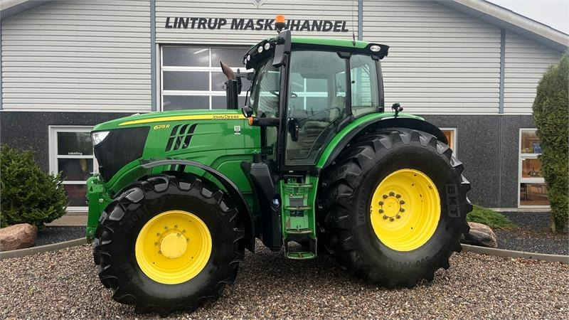 John Deere 6215R Med frontlift - Трактор: фото 1 John Deere 6215R Med frontlift - Трактор: фото 1