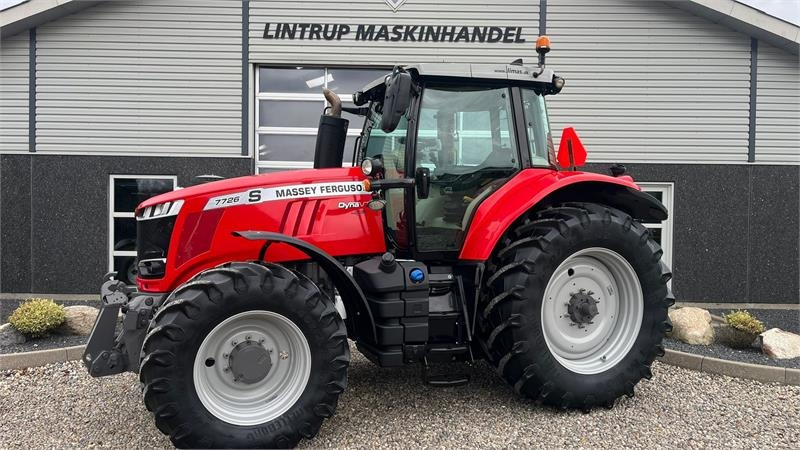 Massey Ferguson 7726 S DynaVT Med frontlift - Трактор: фото 1 Massey Ferguson 7726 S DynaVT Med frontlift - Трактор: фото 1