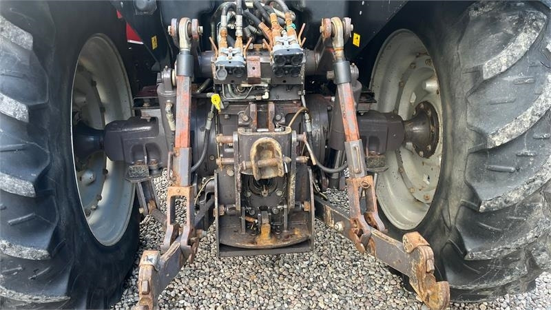 Massey Ferguson 8140 Dyna Shift - Трактор: фото 4 Massey Ferguson 8140 Dyna Shift - Трактор: фото 4