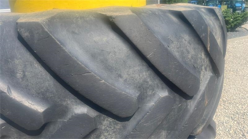 Michelin 650/85R38 Tvillinghjul med 8 låse - Шина в категорії Сільськогосподарська техніка: фото 2 Michelin 650/85R38 Tvillinghjul med 8 låse - Шина в категорії Сільськогосподарська техніка: фото 2