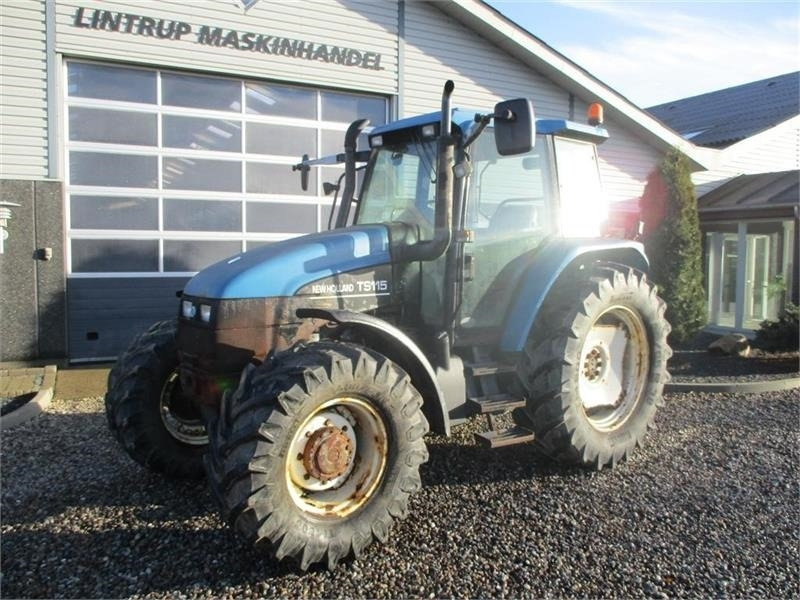 New Holland TS115 SLE - Трактор: фото 4 New Holland TS115 SLE - Трактор: фото 4