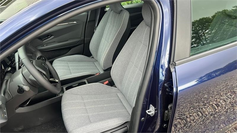 Сільськогосподарська техніка Renault Megane E-Tech 40 Equilibre Electric El-Bil som ny: фото 18