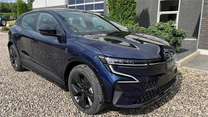 Сільськогосподарська техніка Renault Megane E-Tech 40 Equilibre Electric El-Bil som ny: фото 9