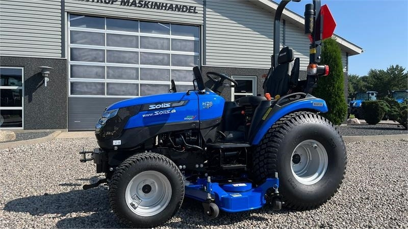 Solis 26 HST Hydrostat Turf hjul og klipperbord - Косарка: фото 2 Solis 26 HST Hydrostat Turf hjul og klipperbord - Косарка: фото 2