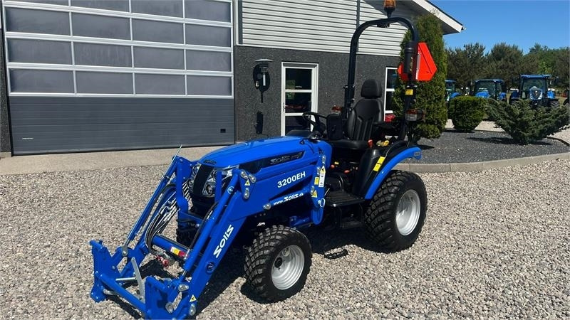 Solis H26 HST Med Frontlæsser og GardenPro dæk - Трактор: фото 2 Solis H26 HST Med Frontlæsser og GardenPro dæk - Трактор: фото 2