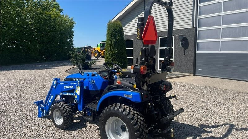 Solis H26 HST Med Frontlæsser og GardenPro dæk - Трактор: фото 3 Solis H26 HST Med Frontlæsser og GardenPro dæk - Трактор: фото 3