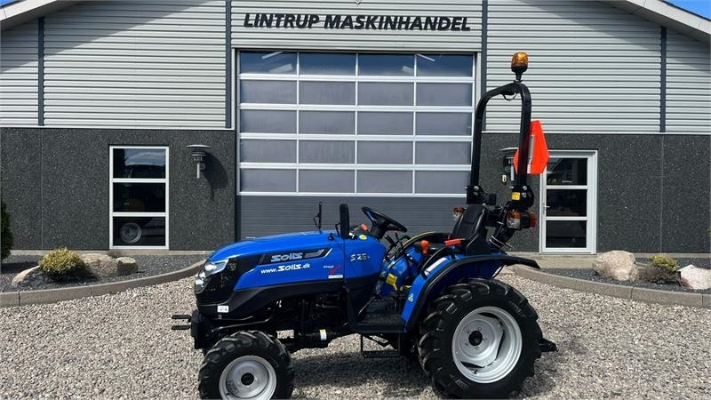 Solis S26 6+2 Gearmaskine med Servostyring og brede trak - Трактор: фото 1 Solis S26 6+2 Gearmaskine med Servostyring og brede trak - Трактор: фото 1