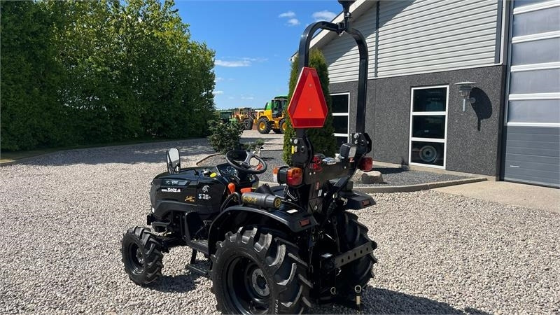 Solis S26 Limited Edition i sort 6+2 Gearmaskine med Ser - Комунальний трактор: фото 3 Solis S26 Limited Edition i sort 6+2 Gearmaskine med Ser - Комунальний трактор: фото 3