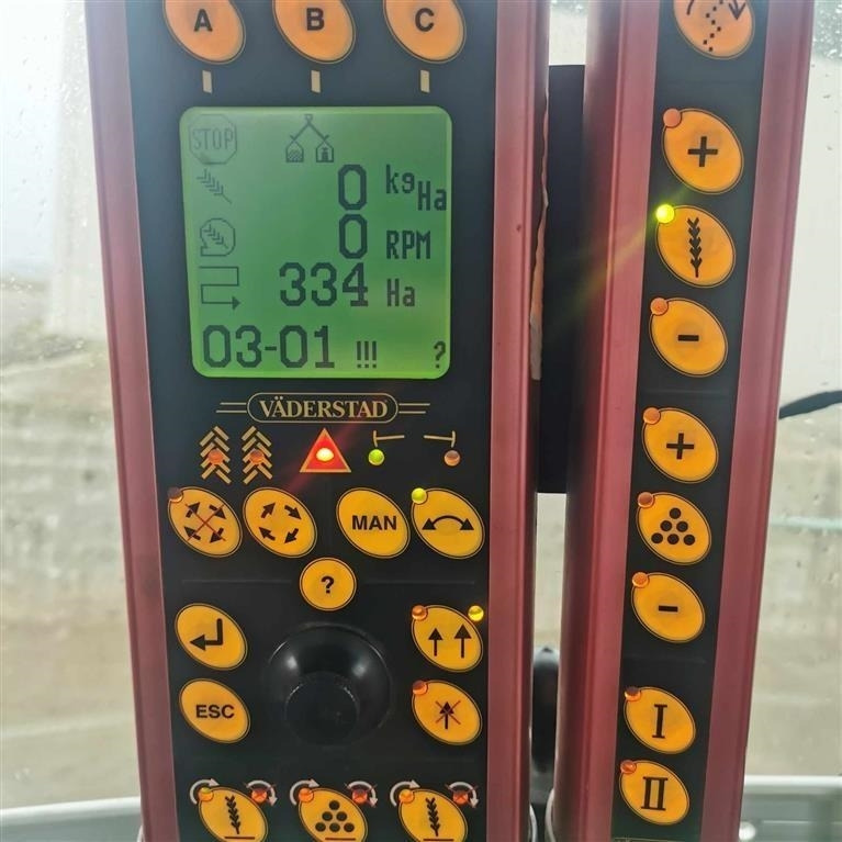 Vaderstad Rapid A800 S med fylde snegl, stor såsæt til små p - Сівалка: фото 3 Vaderstad Rapid A800 S med fylde snegl, stor såsæt til små p - Сівалка: фото 3