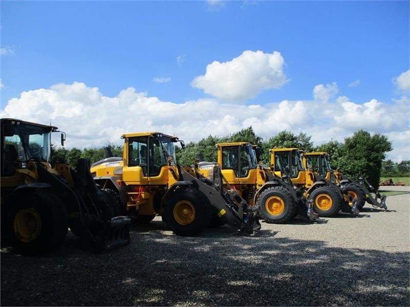 Колісний навантажувач Volvo L 70 H H2 BEMÆRK MED GARANTI FRA VOLVO FREM TIL DE: фото 24