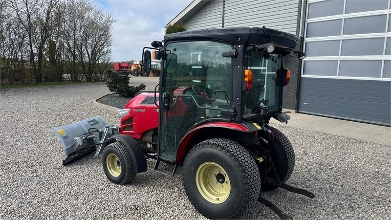 Yanmar YT 235H 4WD Snow Edition med sneplov og spreder - Трактор: фото 3 Yanmar YT 235H 4WD Snow Edition med sneplov og spreder - Трактор: фото 3