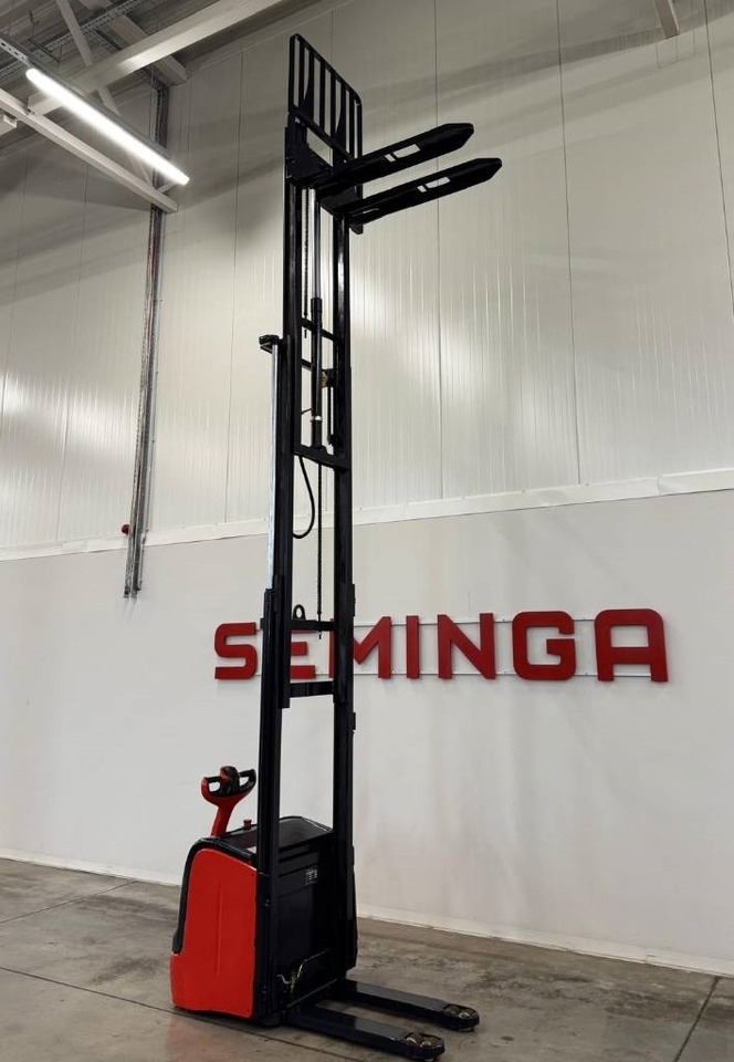 Linde 10848 L14 - Навантажувач вилковий: фото 4 Linde 10848 L14 - Навантажувач вилковий: фото 4