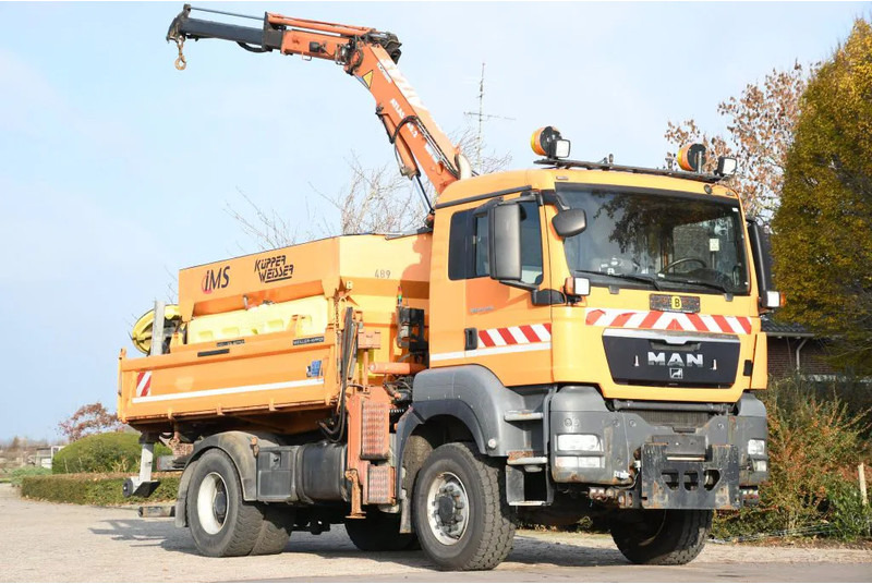 MAN TGS 18.320 4x4!! KRAN/!!!WINTERDIENST/DREISEITENKIPPER!!KOMMUNAL/KLIMA!! - Самоскид вантажівка, Вантажівка з маніпулятором: фото 1 MAN TGS 18.320 4x4!! KRAN/!!!WINTERDIENST/DREISEITENKIPPER!!KOMMUNAL/KLIMA!! - Самоскид вантажівка, Вантажівка з маніпулятором: фото 1