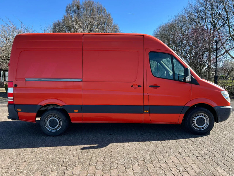 Mercedes-Benz Sprinter 211 211 CDI L2H2 366 DC - Легковий фургон: фото 5 Mercedes-Benz Sprinter 211 211 CDI L2H2 366 DC - Легковий фургон: фото 5
