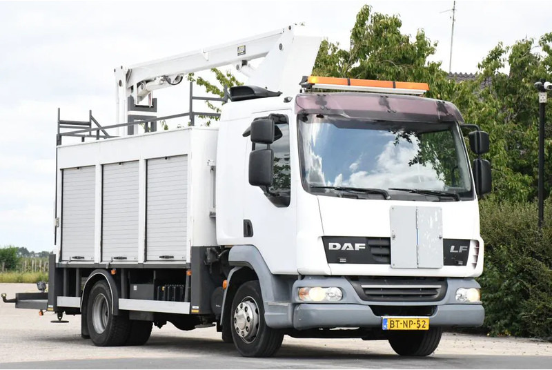 DAF LF 45.160 ARBEITSBUHNE/SKYWORKER/HOOGWERKER!!EURO4!! CUSTERS!! - Вантажівка: фото 2 DAF LF 45.160 ARBEITSBUHNE/SKYWORKER/HOOGWERKER!!EURO4!! CUSTERS!! - Вантажівка: фото 2