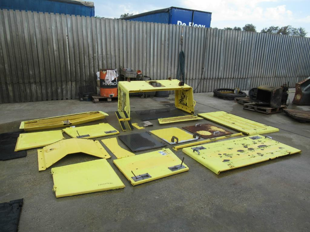 Bomag BC572RB - - Двері та запчастини в категорії Будівельна техніка: фото 1 Bomag BC572RB - - Двері та запчастини в категорії Будівельна техніка: фото 1
