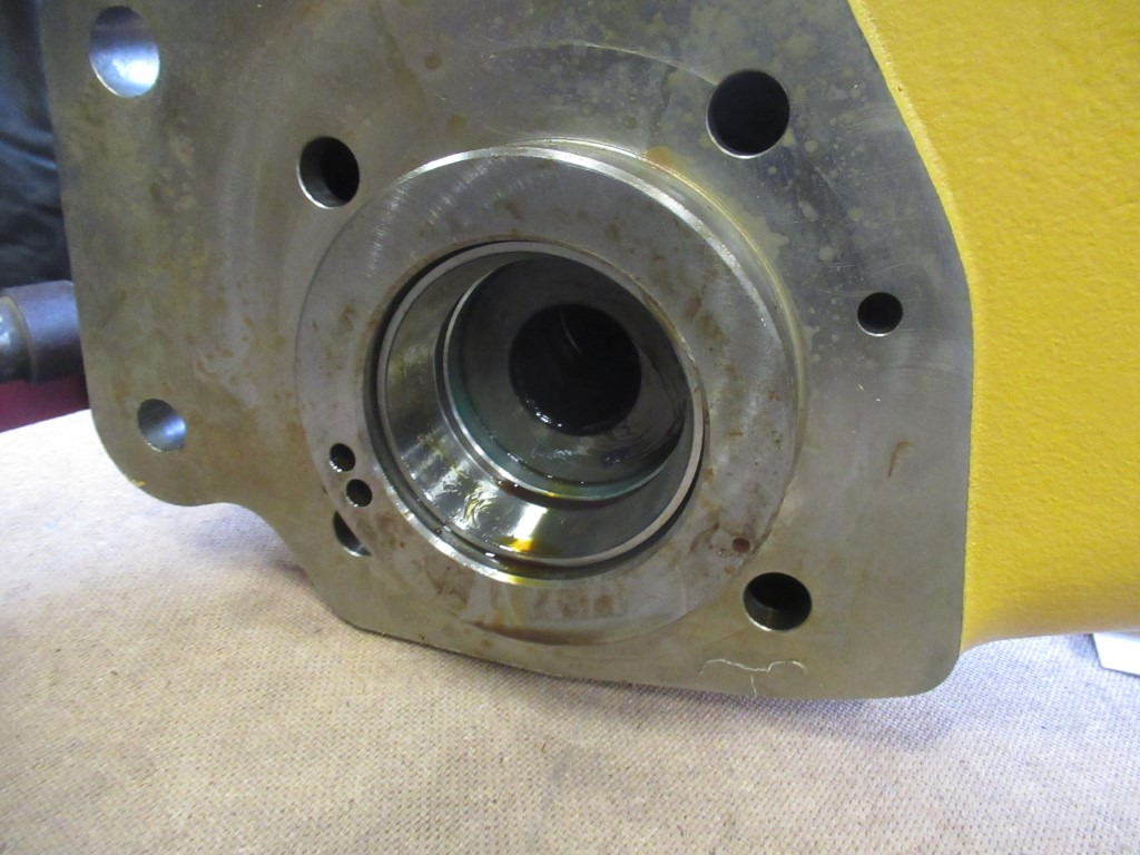 Case 119860A3R - 119860A2 - Коробка передач в категорії Будівельна техніка: фото 4 Case 119860A3R - 119860A2 - Коробка передач в категорії Будівельна техніка: фото 4