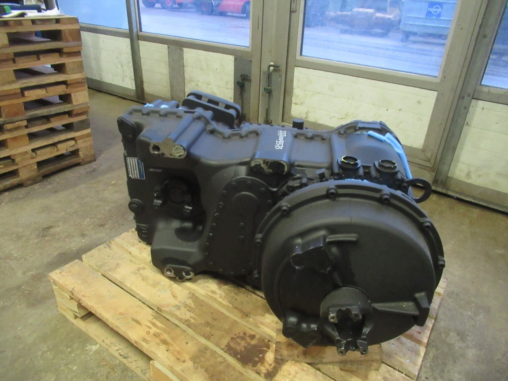 Case 361424A1R - Коробка передач в категорії Будівельна техніка: фото 4 Case 361424A1R - Коробка передач в категорії Будівельна техніка: фото 4