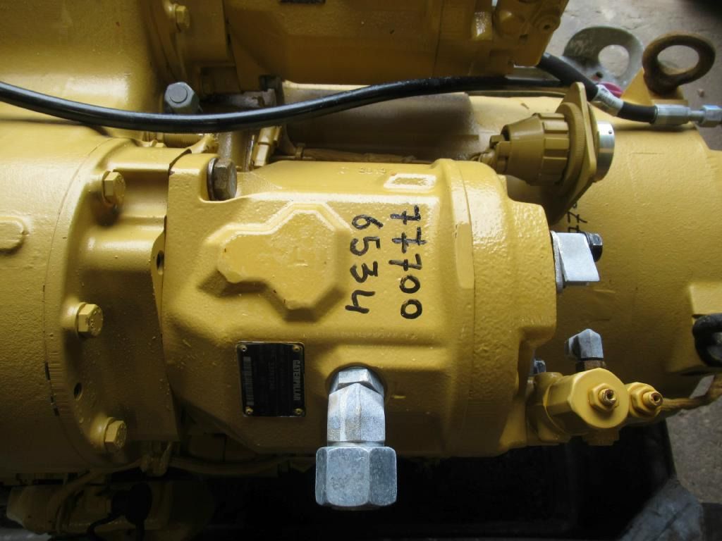 Caterpillar 2402647 - Гідронасос в категорії Будівельна техніка: фото 2 Caterpillar 2402647 - Гідронасос в категорії Будівельна техніка: фото 2