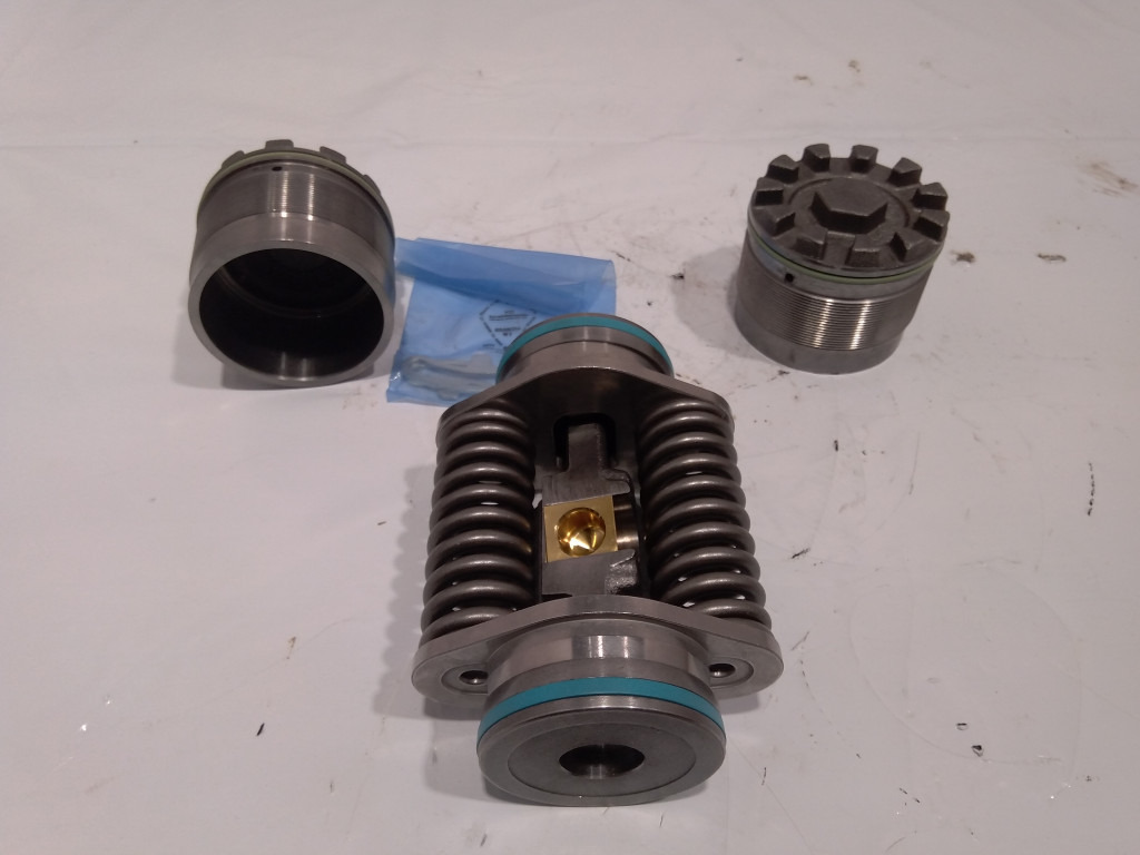 Caterpillar 4557999 - Гідронасос в категорії Будівельна техніка: фото 2 Caterpillar 4557999 - Гідронасос в категорії Будівельна техніка: фото 2