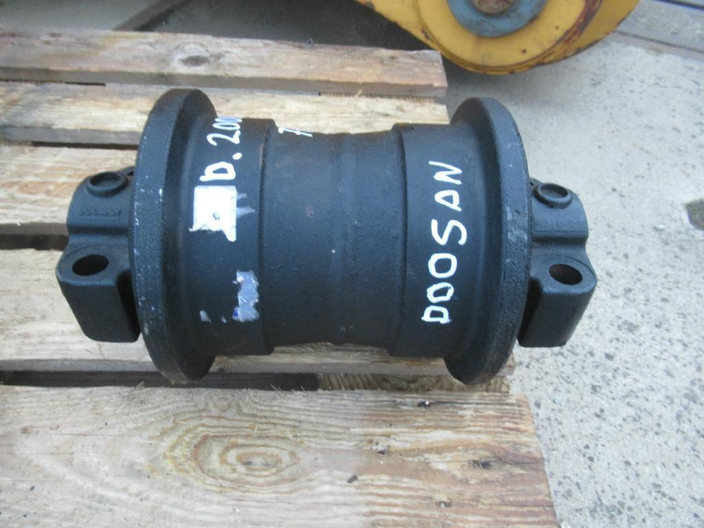 Doosan B200104.0036 - - Опорний каток в категорії Будівельна техніка: фото 1 Doosan B200104.0036 - - Опорний каток в категорії Будівельна техніка: фото 1