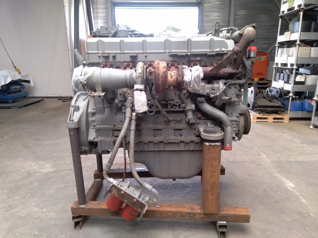 Hitachi 4644223 - 4687458 - Двигун в категорії Будівельна техніка: фото 3 Hitachi 4644223 - 4687458 - Двигун в категорії Будівельна техніка: фото 3