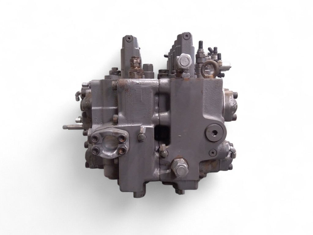 Hitachi 4713088 - YA00037261 - Гідравлічний клапан в категорії Будівельна техніка: фото 3 Hitachi 4713088 - YA00037261 - Гідравлічний клапан в категорії Будівельна техніка: фото 3