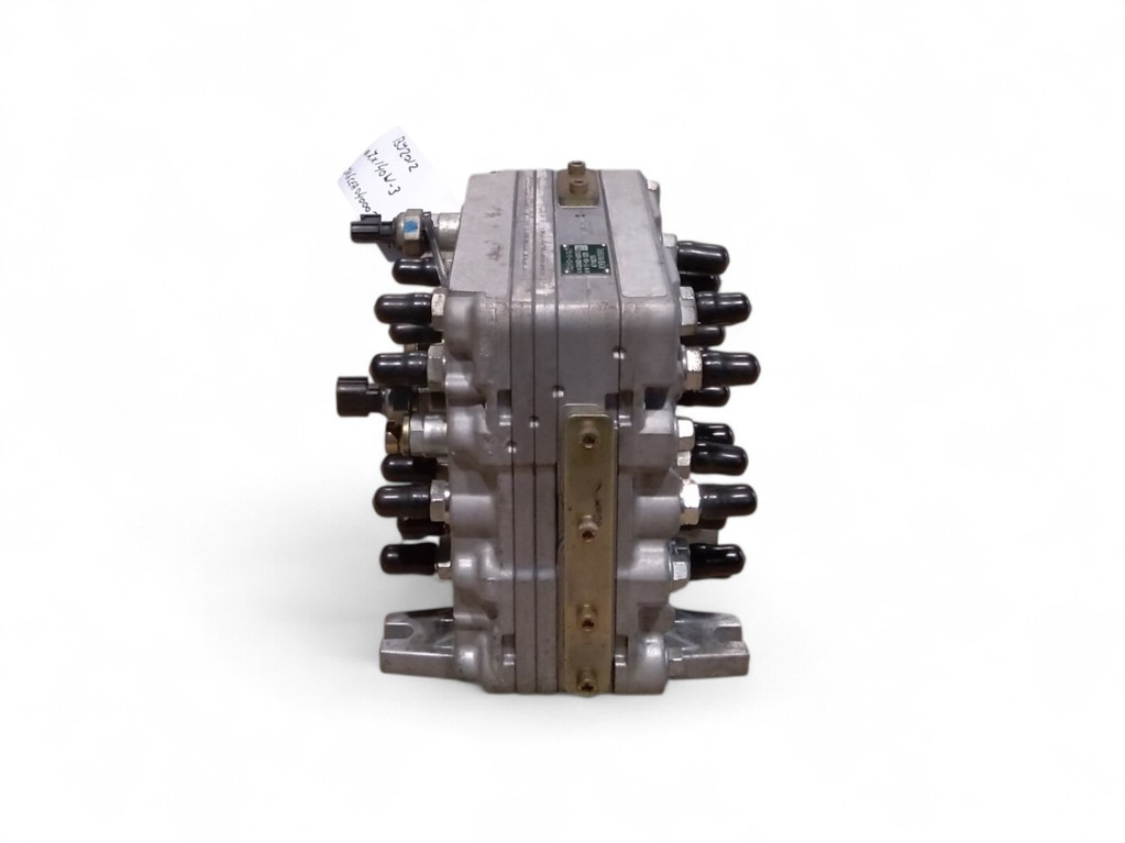 Hitachi 4718275 - C0400-60013 - Гідравлічний клапан: фото 3 Hitachi 4718275 - C0400-60013 - Гідравлічний клапан: фото 3