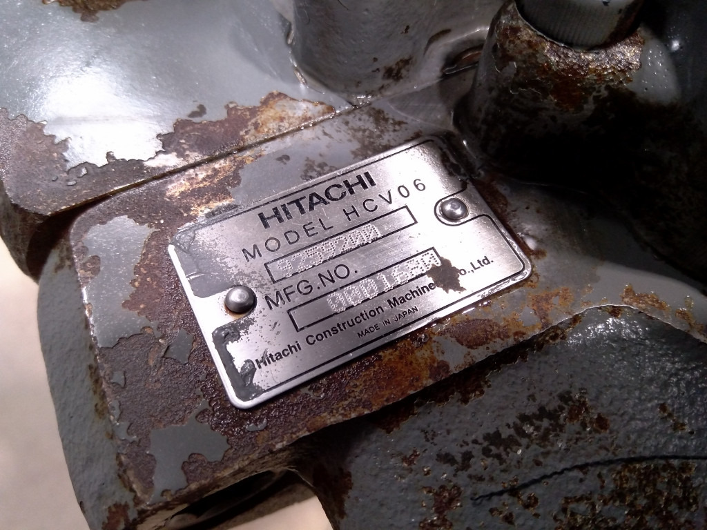 Hitachi 9259200 - HCV06 - Гідравлічний клапан в категорії Будівельна техніка: фото 1 Hitachi 9259200 - HCV06 - Гідравлічний клапан в категорії Будівельна техніка: фото 1
