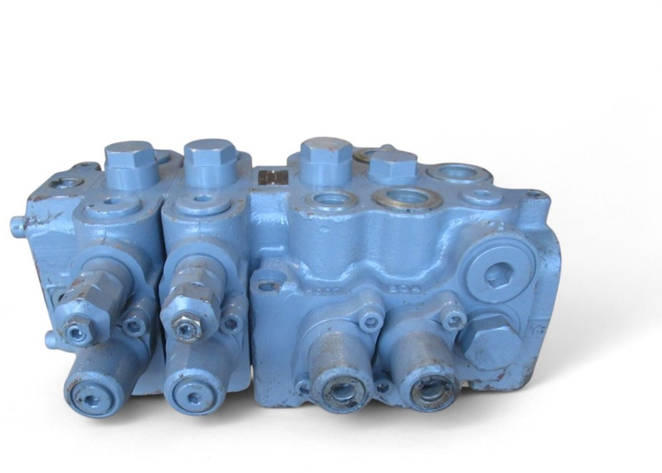 Hitachi X9278342 - HCV06 - Гідравлічний клапан в категорії Будівельна техніка: фото 4 Hitachi X9278342 - HCV06 - Гідравлічний клапан в категорії Будівельна техніка: фото 4