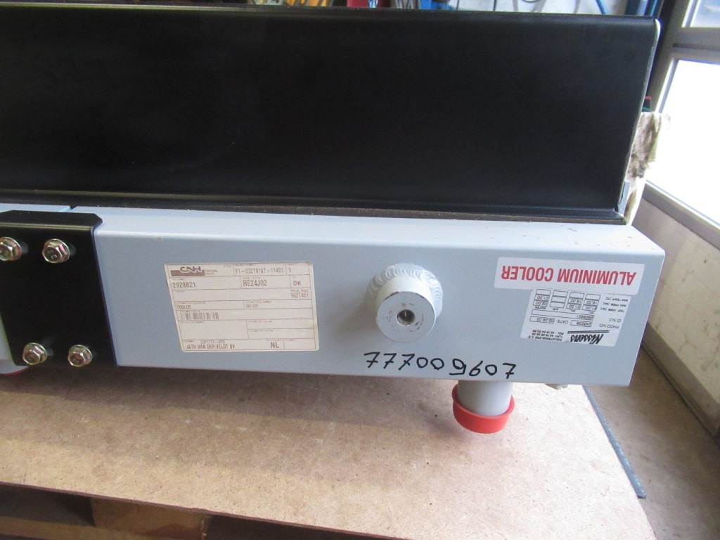 New Holland 2928821 - Система охолодження в категорії Сільськогосподарська техніка: фото 3 New Holland 2928821 - Система охолодження в категорії Сільськогосподарська техніка: фото 3