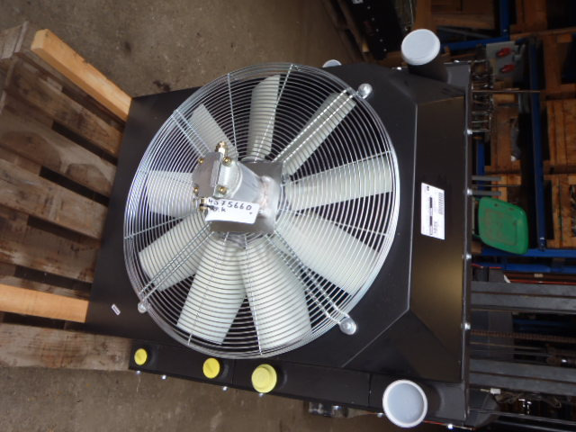 New Holland 4575660 - Система охолодження в категорії Будівельна техніка: фото 2 New Holland 4575660 - Система охолодження в категорії Будівельна техніка: фото 2